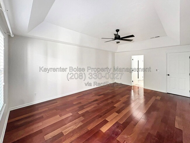 Building Photo - 650 E Whitney Ct