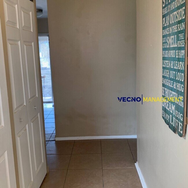 Building Photo - 701 Aviation Ave