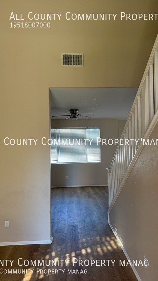 Building Photo - 42176 Chestnut Dr