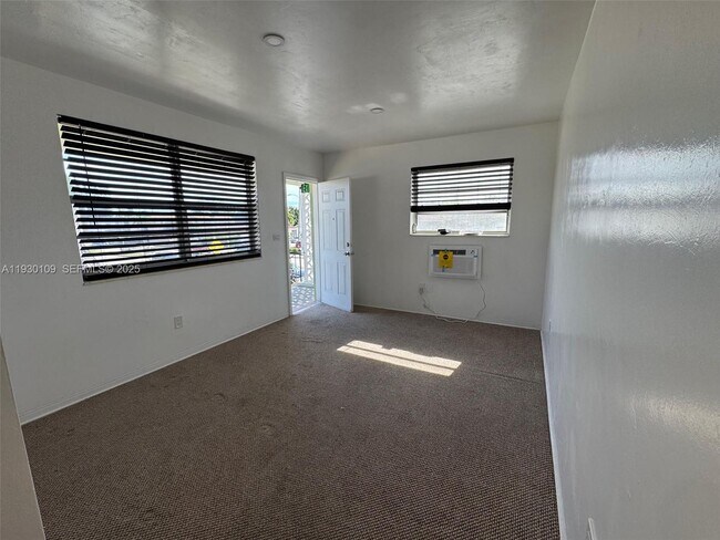 Building Photo - 6451 W Flagler St