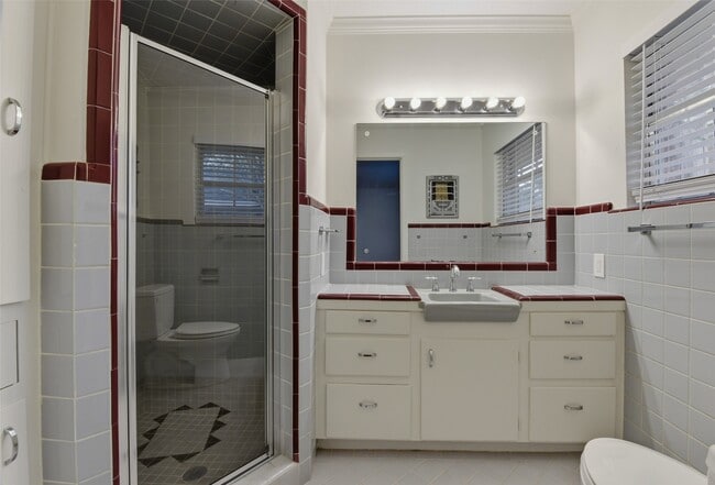 Building Photo - 3626 Latma Dr