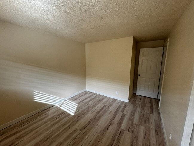 Building Photo - Charming 3 Bedroom Home with Beautiful Backyard & RV Parking