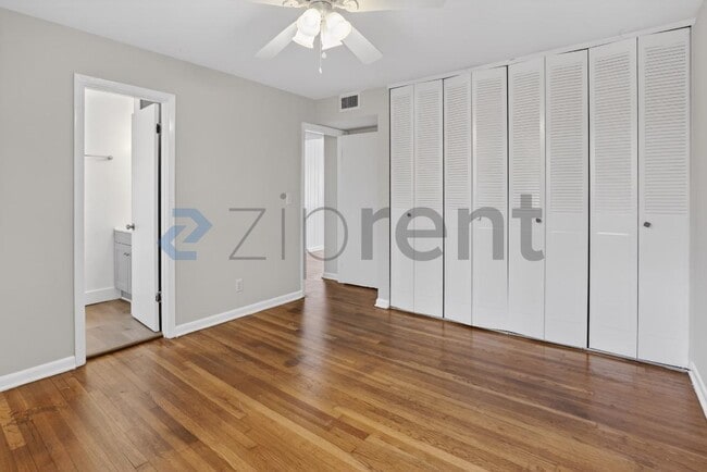 Building Photo - 463 Medlock Rd