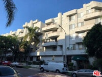 Building Photo - 500 S Berendo St