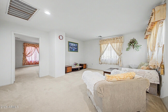 Building Photo - 3860 E Battala Ave