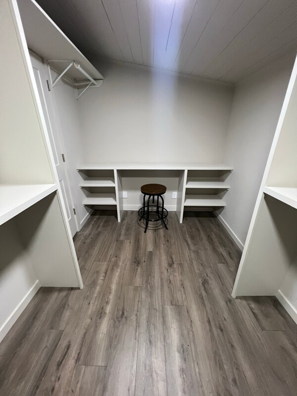 Building Photo - 1885 Staples Rd