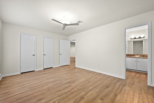 Building Photo - 2210 Quarry Rd