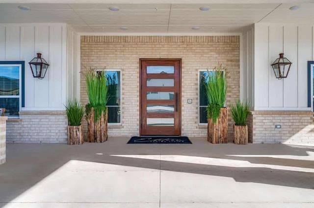 Building Photo - 820 W McLeroy Blvd