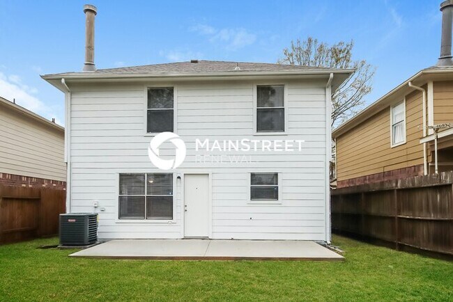 Building Photo - 4 Bedroom Pet-Friendly Home in Houston, TX with Main Street Renewal