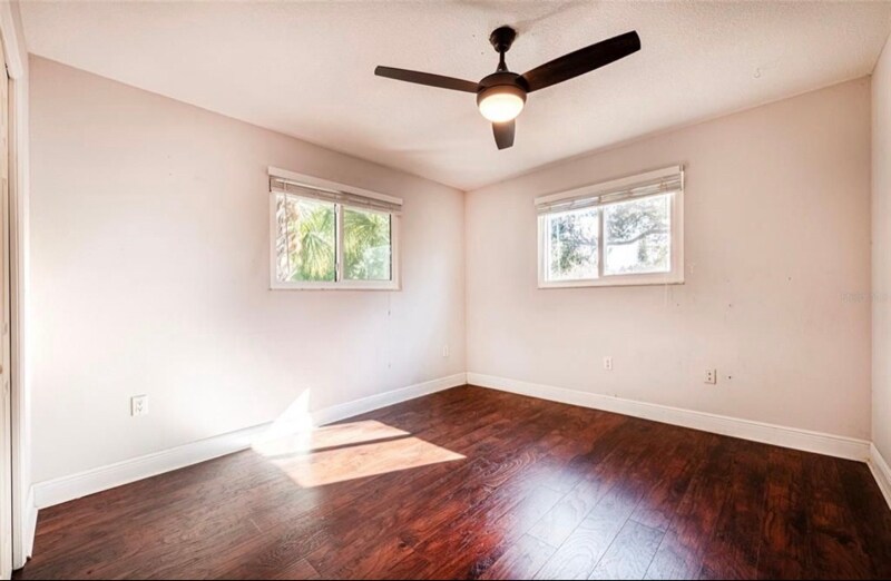 Building Photo - 1599 Brae-Moor Ln