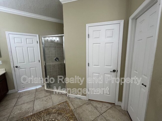 Building Photo - 2742 Cardassi Dr