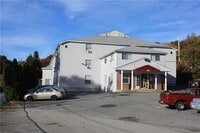 Building Photo - 420 Woodward Rd