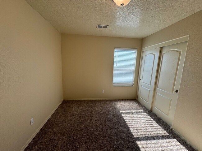 Building Photo - Stunning 5 Bedroom 2 Story Home. Coming soon!