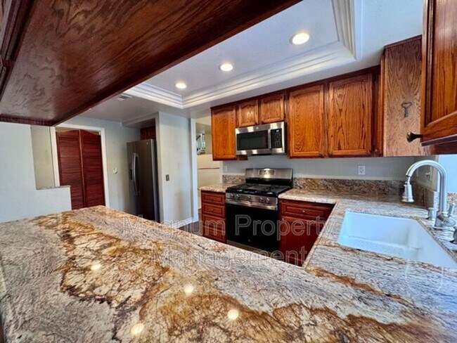 Building Photo - 30152 Corte Carrizo