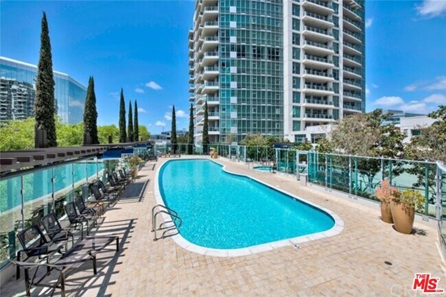 Building Photo - 3141 Michelson Dr