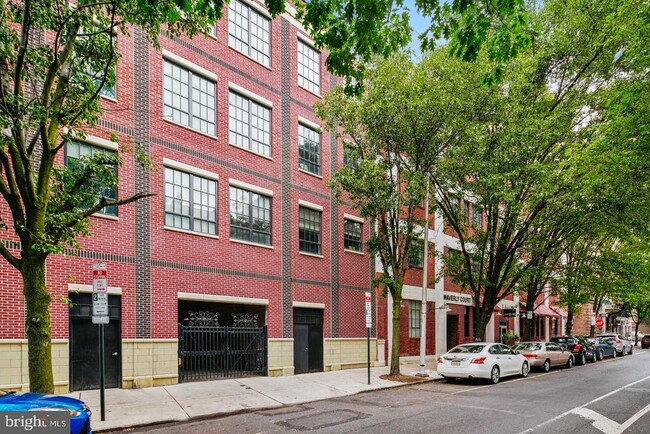 Building Photo - 412-26 S 13th St