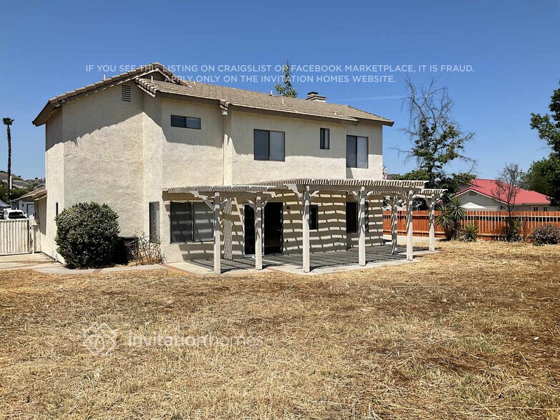 Building Photo - 25983 Whispering Wind Ct