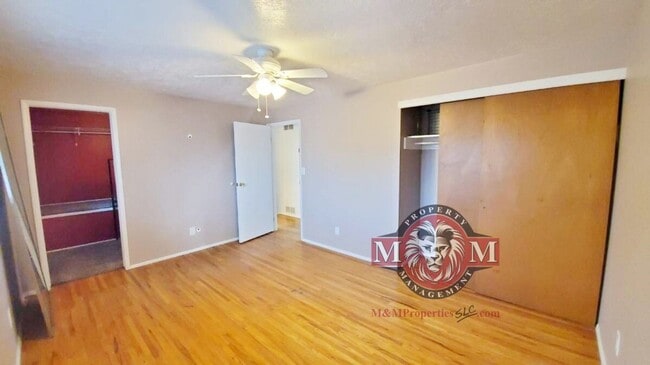 Building Photo - 1478 W Teakwood Dr