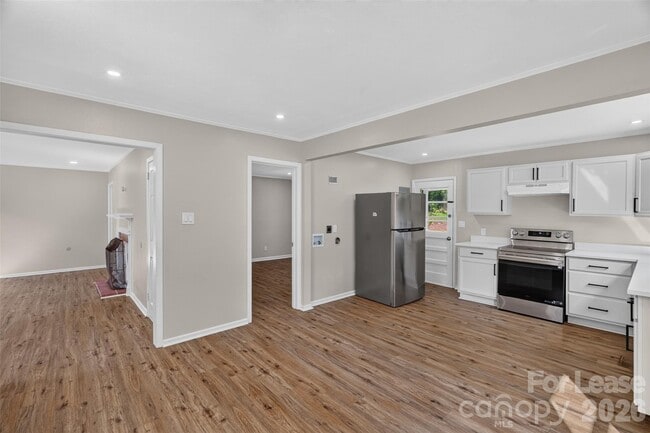 Building Photo - 1509 Wickham Ln