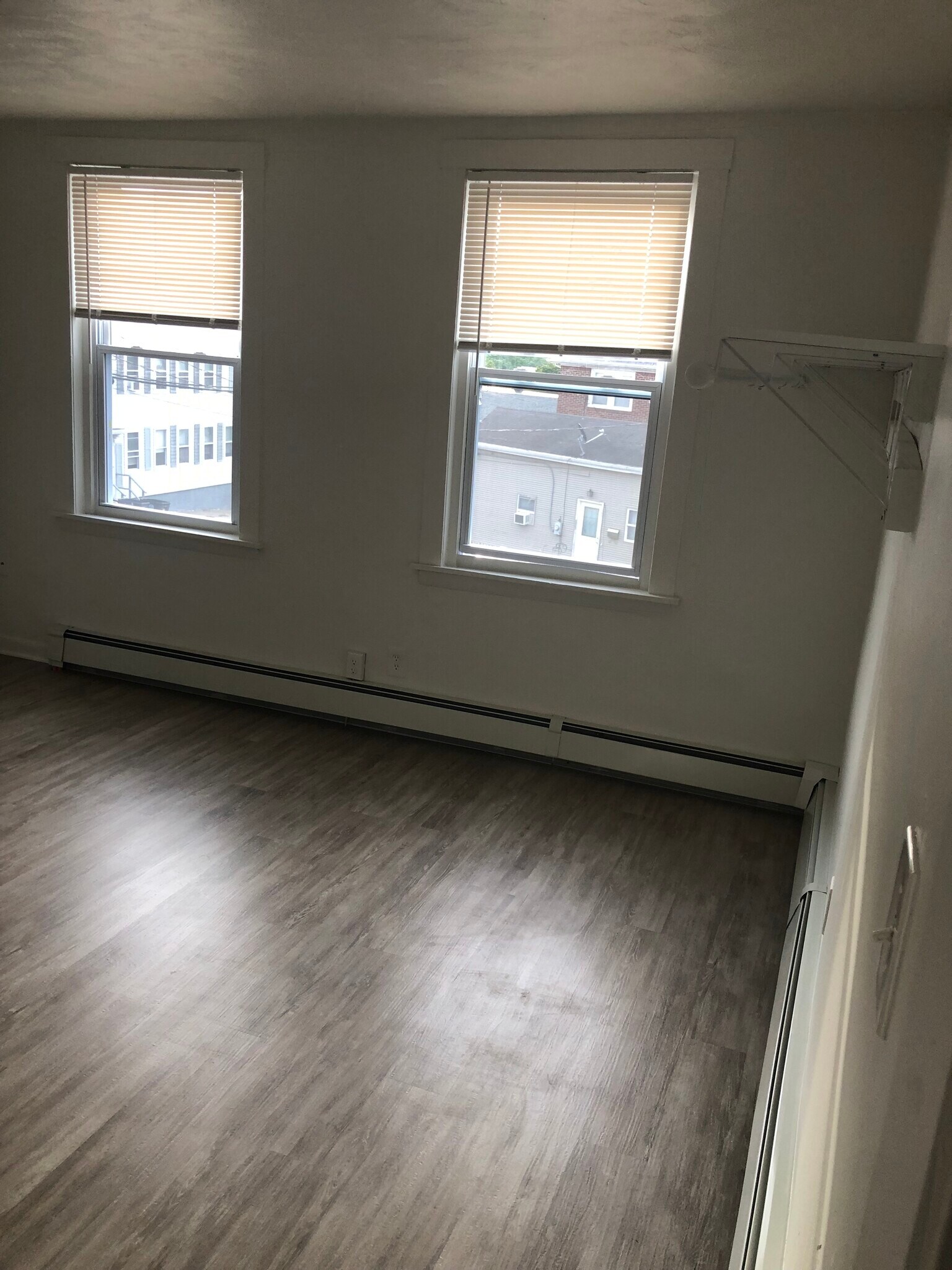 Building Photo - 36 Prospect Hill Ave