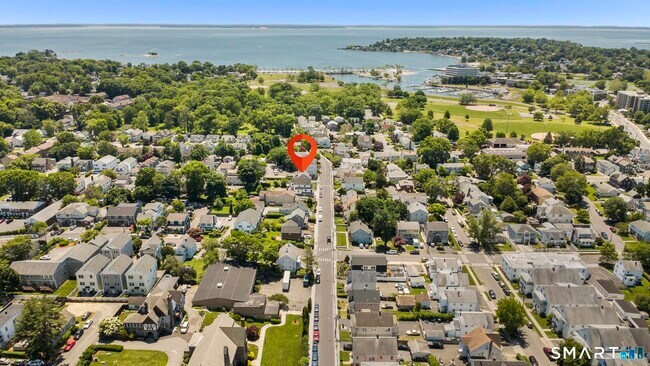 Building Photo - 64 Soundview Ave