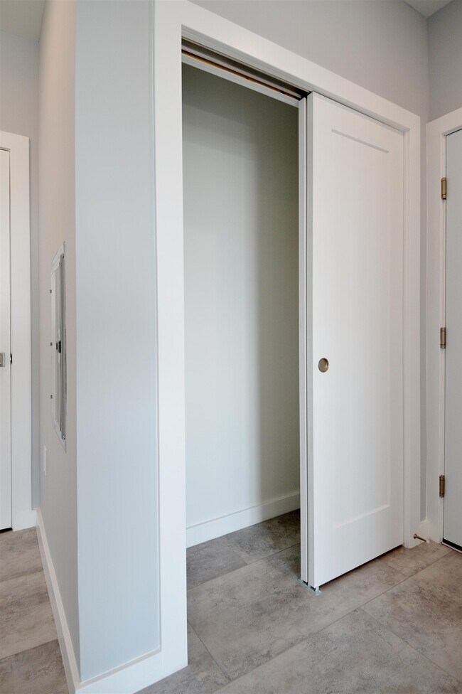 Building Photo - 82-84 E 31ST St