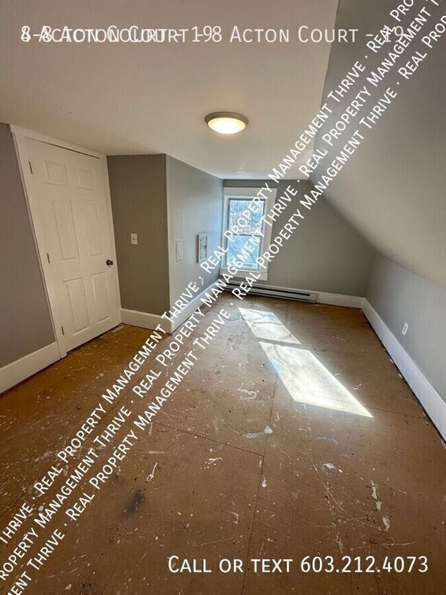 Building Photo - 8 Acton Ct