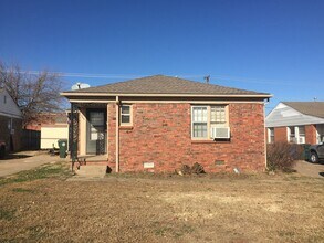 Building Photo - 1 Bed 1 Bath in Midwest City!