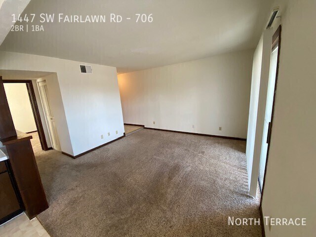 Building Photo - 1447 SW Fairlawn Rd