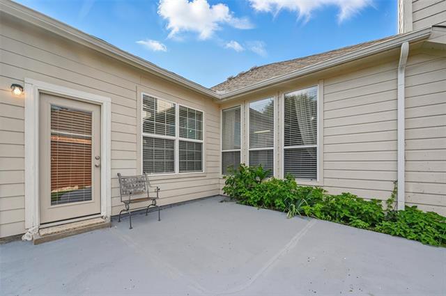 Building Photo - 3609 Edwards Dr