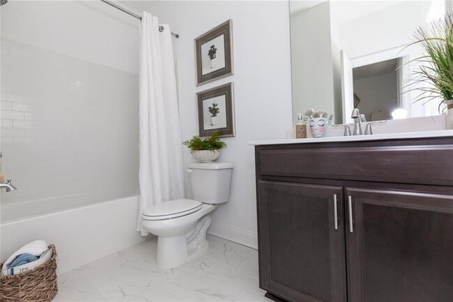 Building Photo - 4470 Sims Park Pl.