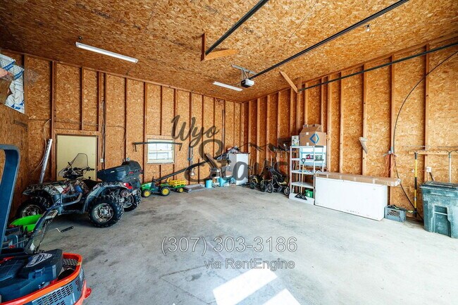 Building Photo - 328 Centennial Ln