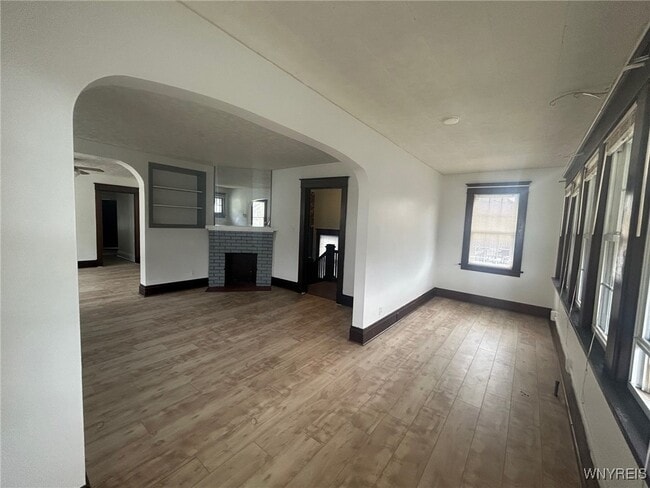Building Photo - 155 Colvin Ave