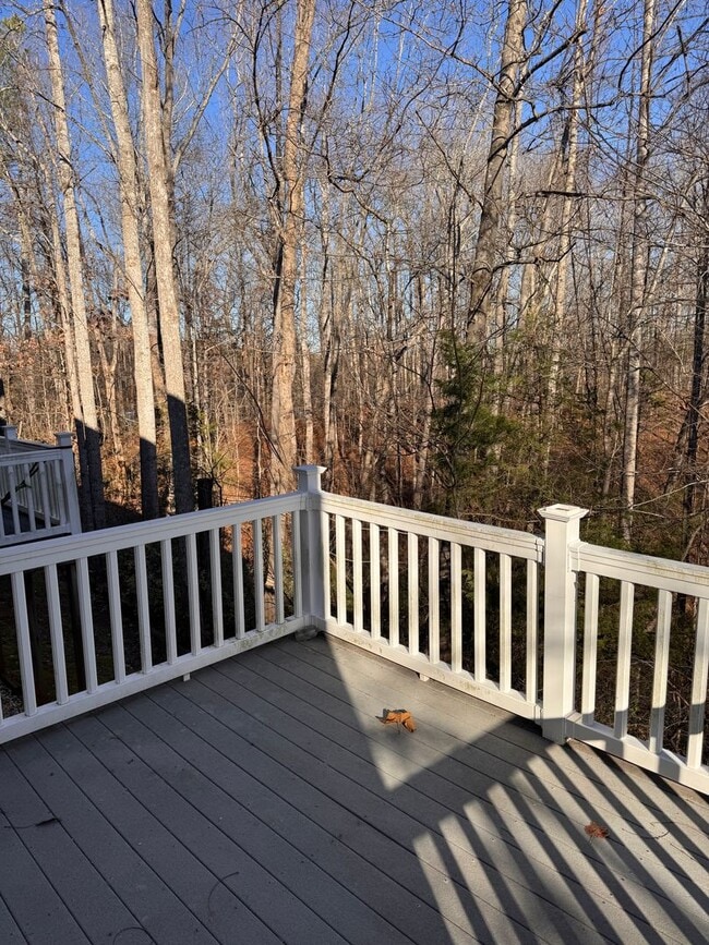 Building Photo - 3 Bedroom || 3.5 Bathroom - Townhome