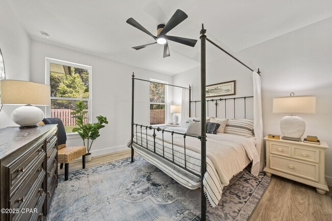 Building Photo - 145 Manistee Dr