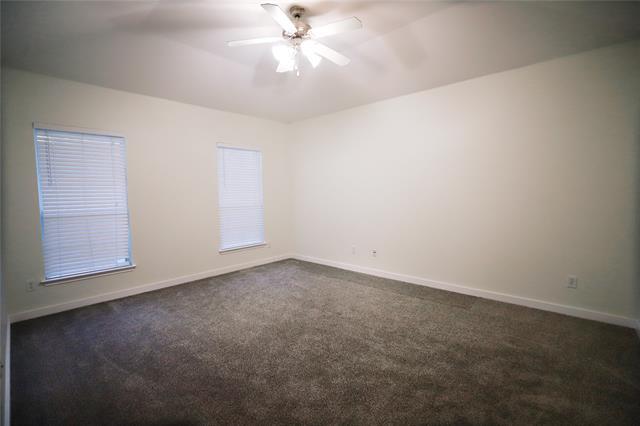 Building Photo - 2221 Rodgers Ln