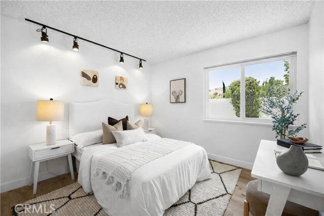 Building Photo - 26017 Redbluff Dr