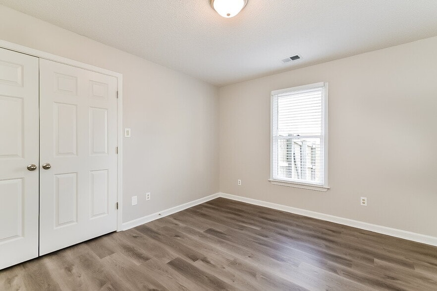 Building Photo - 1584 Appling Wood Cove N