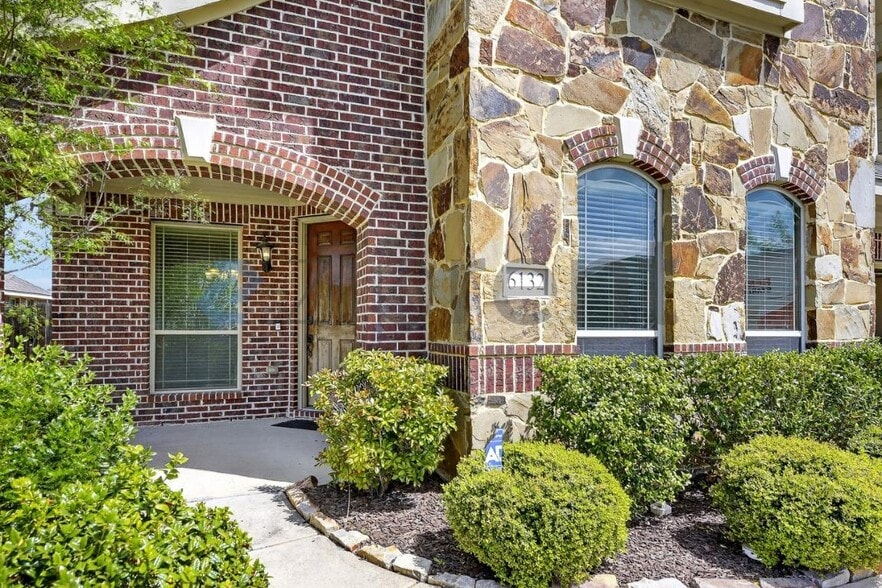 Building Photo - 6132 Hagan Hill Pkwy