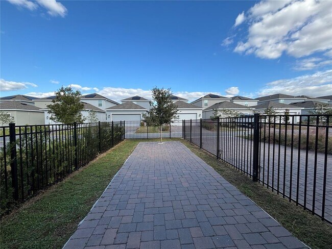 Building Photo - 11157 Lore Wy