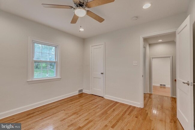 Building Photo - 3714 17th St NE