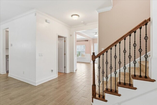 Building Photo - Welcome to Your Ideal Home: Where Luxury a...