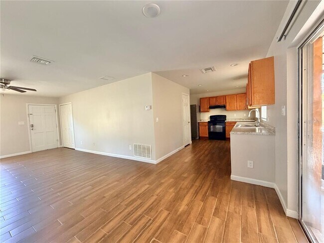 Building Photo - 130 S Bulova Dr
