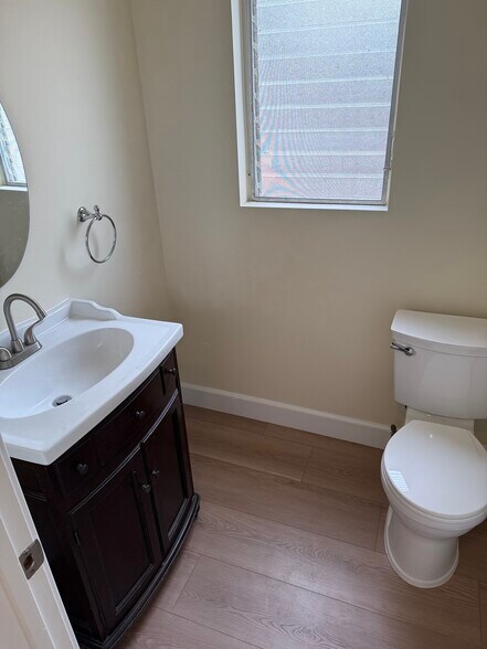 Building Photo - 7388 Freeman Pl