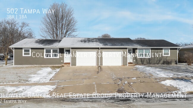 Building Photo - 502 Tampa Way