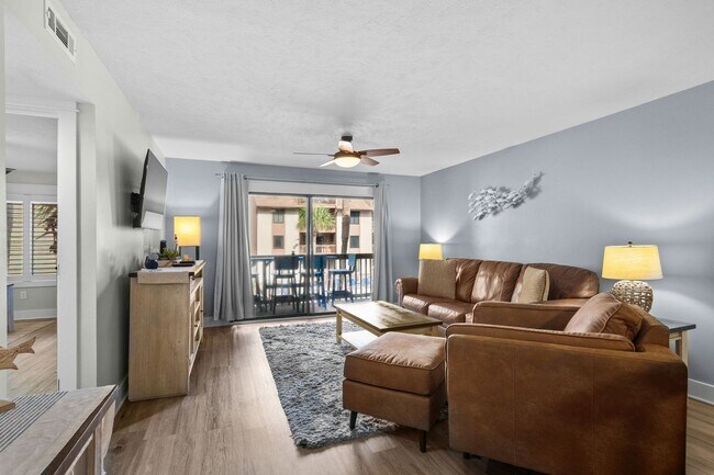 Building Photo - “Beachside Living – 2BR/2BA Condo with Ocean Views”