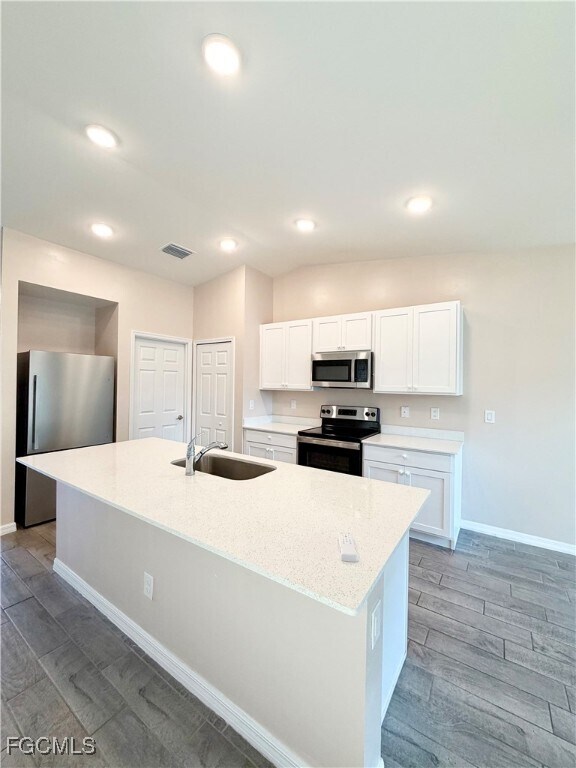 Building Photo - 1712 NW 15th Ave