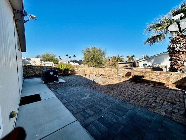 Building Photo - Charming 3-Bedroom, 2-Bath Home in Fortuna Foothills