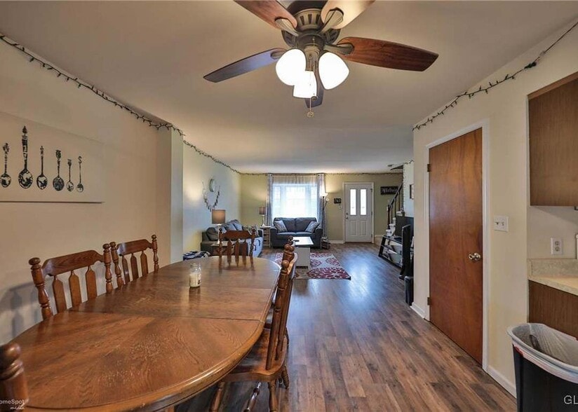 Building Photo - 2637 Arch St SW