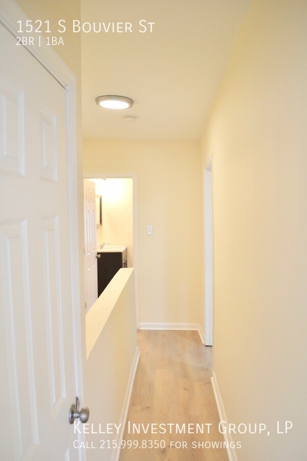 Building Photo - 1521 S Bouvier St